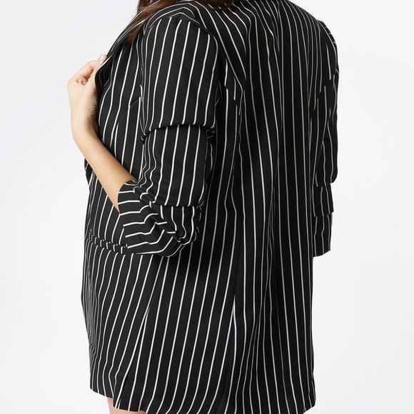 black Blazer - Picture 2 of 3